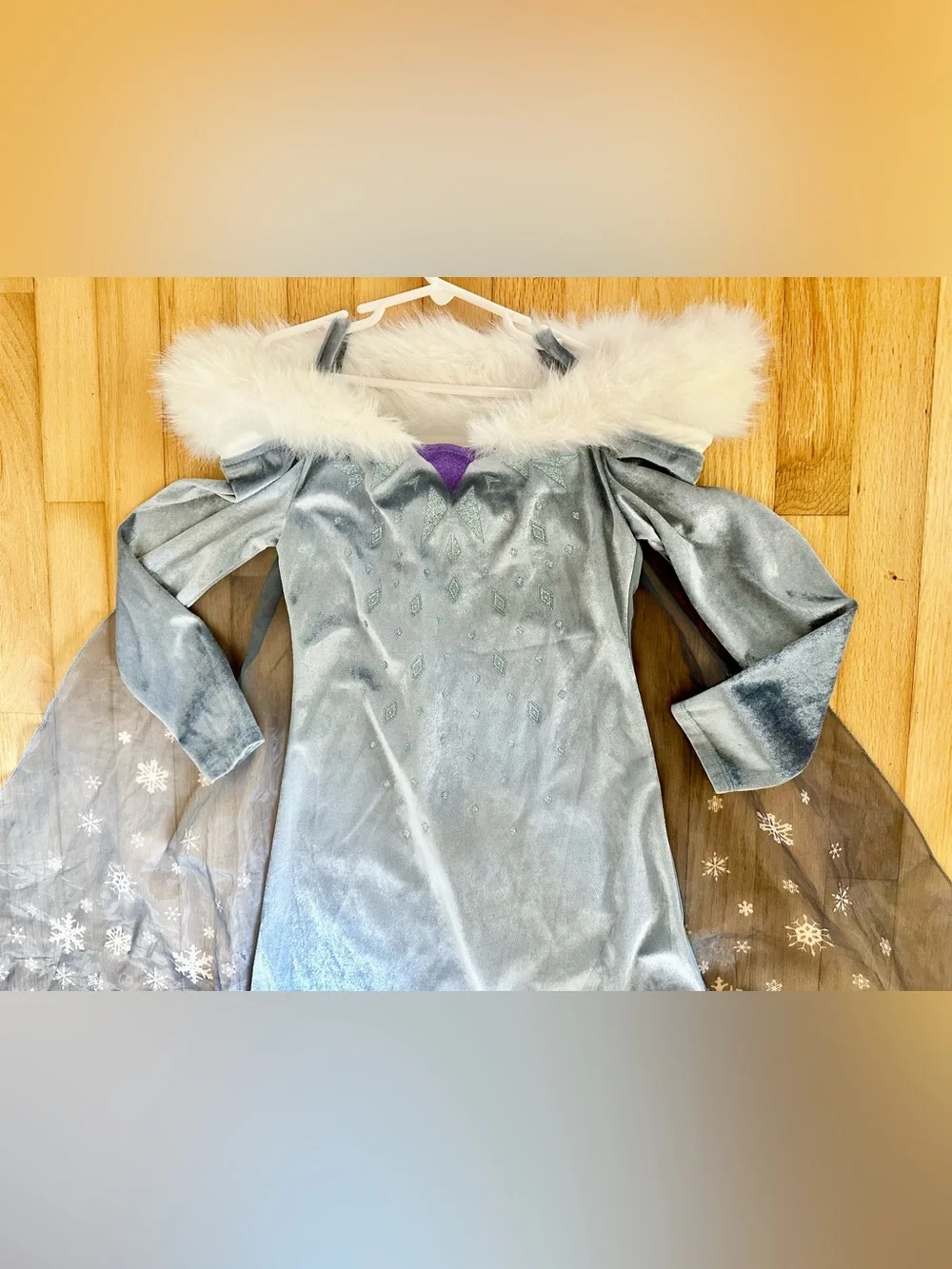 Girls H&M Disney Elsa frozen Ice Princess Dress with Fur Trim Sz 6/7 nwot